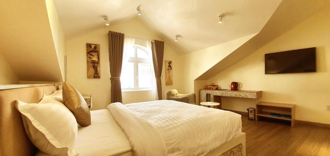Vy Anh Hotel Dalat Bagian luar foto